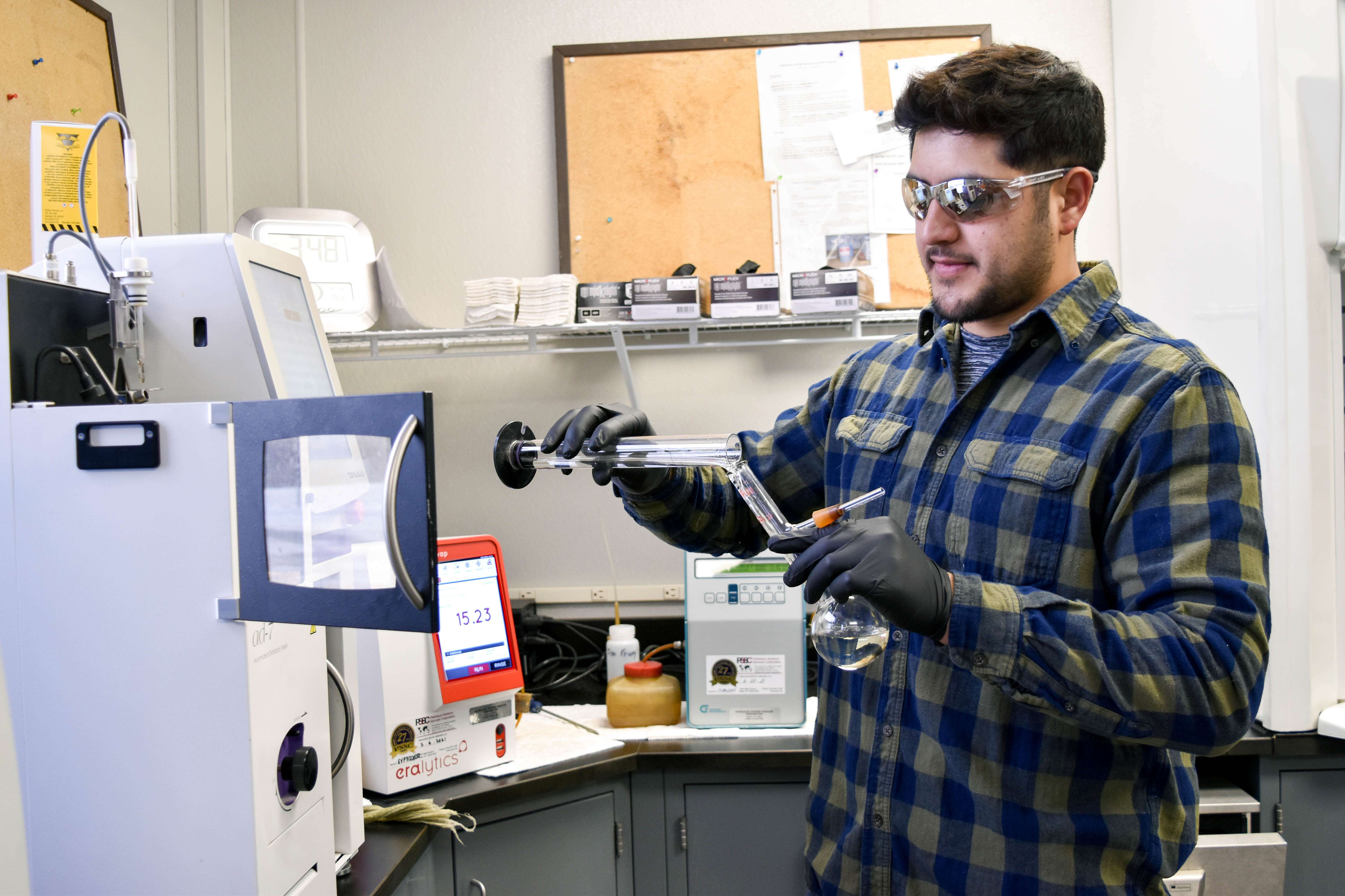 Barton graduate making nearly sixfigure salary with twoyear degree