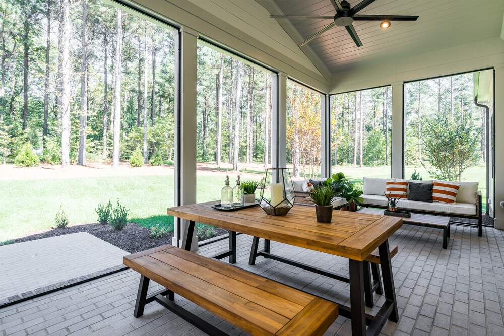 Brinkley, Papillon Park