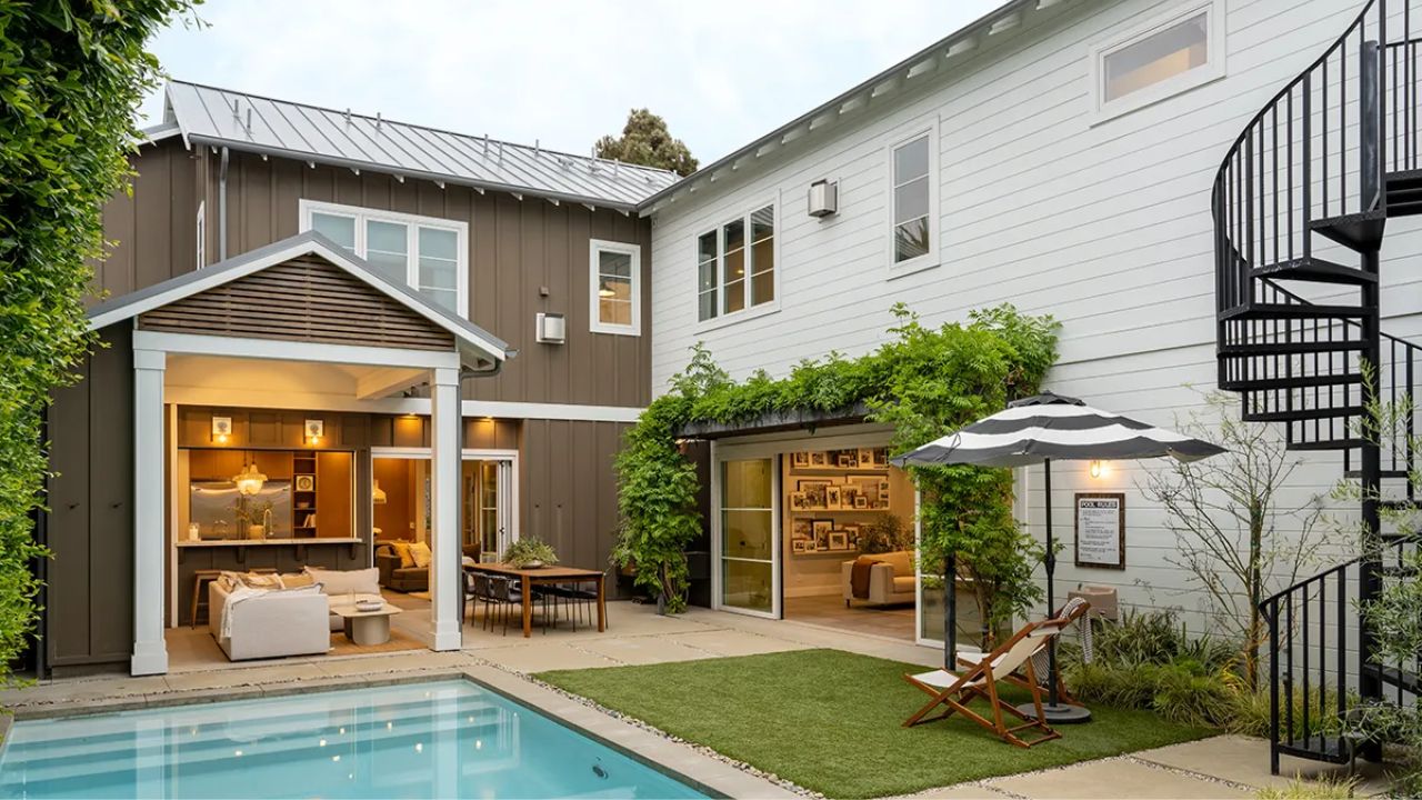 Jasmine Roth hasn't 'wrecked' her Huntington Beach mansion