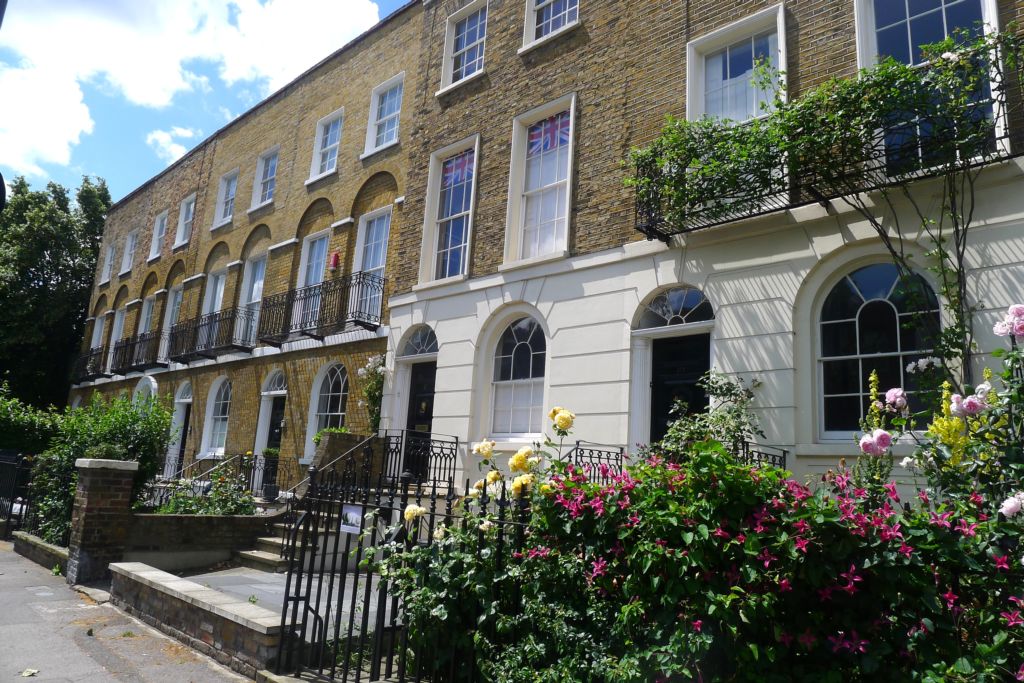 Property For Sale Barnsbury Road, Angel, N1 4 Bedroom House through