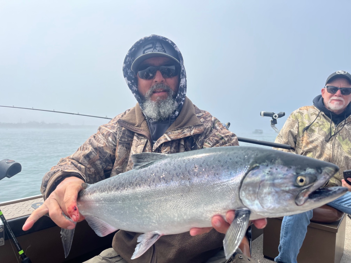 Fishing King Salmon on the Gold Beach Bay