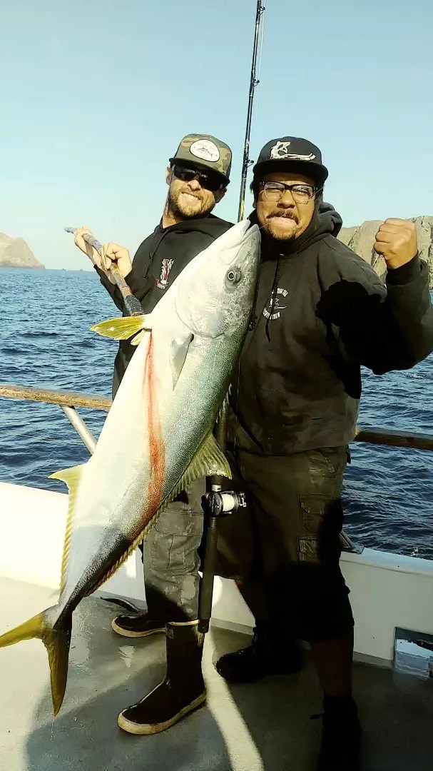 Ventura Harbor Sportfishing Island Spirit Wrap Up...
