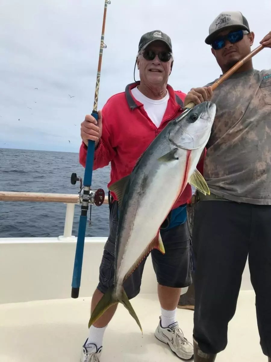 Royal Star Sportfishing San Diego, CA Captains Randy Toussant & Tim
