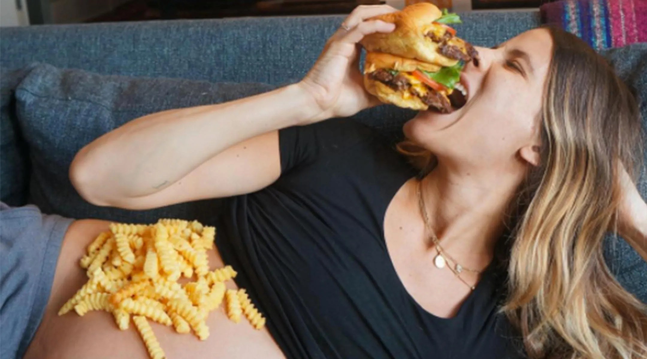 Food Blogger's Maternity Shoot Indulges Pregnancy Cravings