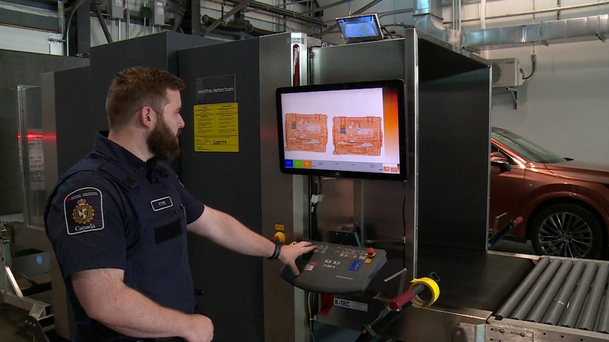Click to play video: 'New marine container examination facility opens in Port of Halifax'