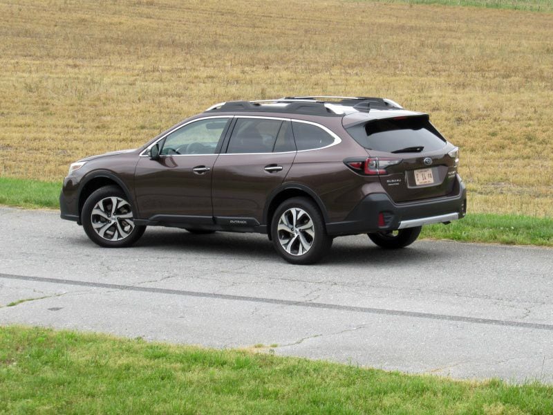 2021 Honda CR-V vs. 2022 Subaru Outback | Autobytel