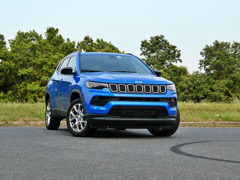 2023 Jeep Compass Road Test and Review | Autobytel