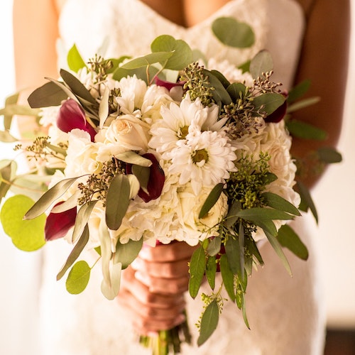 Where do wedding flower traditions come from