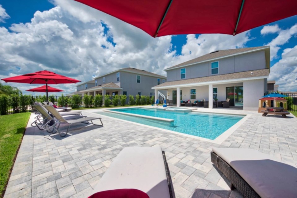 Accessible vacation rentals Top Villas