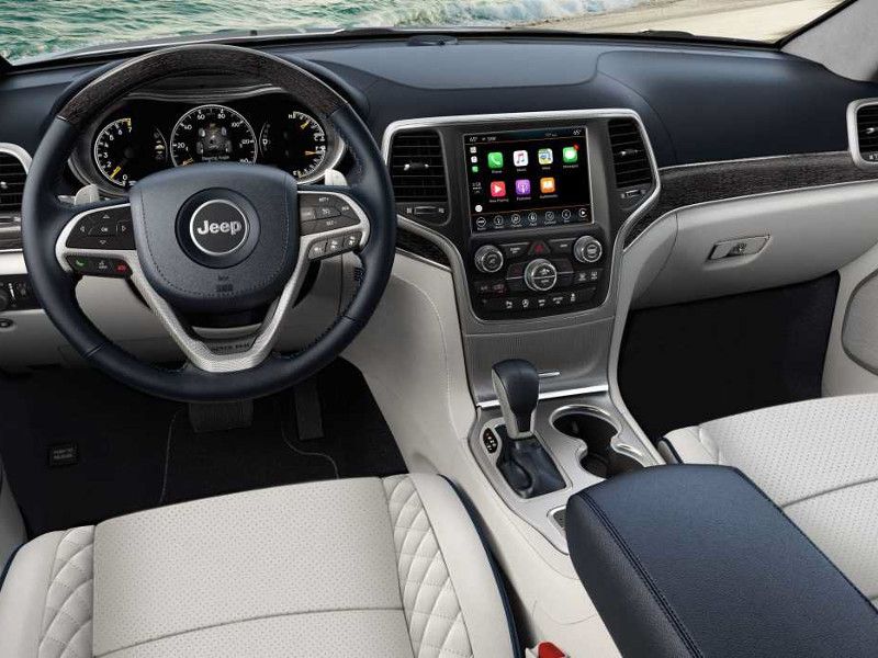 2018 GMC Acadia vs. 2018 Jeep Grand Cherokee Which Is Best? Autobytel