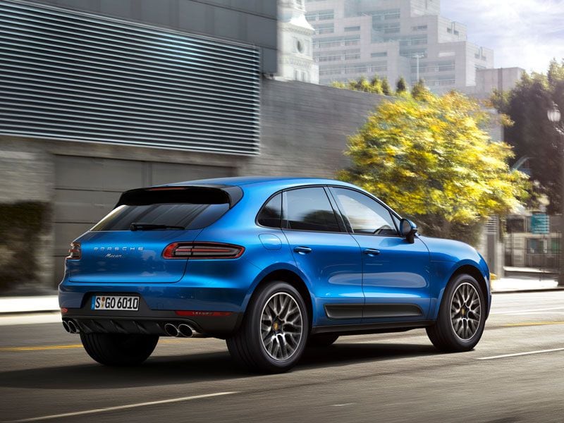 10 Best SUVs with Air Suspension Autobytel