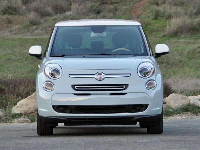 2014 Fiat 500L Photo Gallery | Autobytel