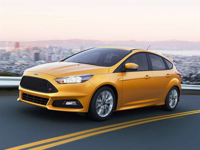 5 FuelEfficient Cars With Cargo Space Autobytel