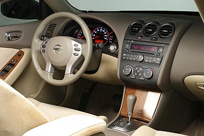 Nissan Altima 2007 Interior