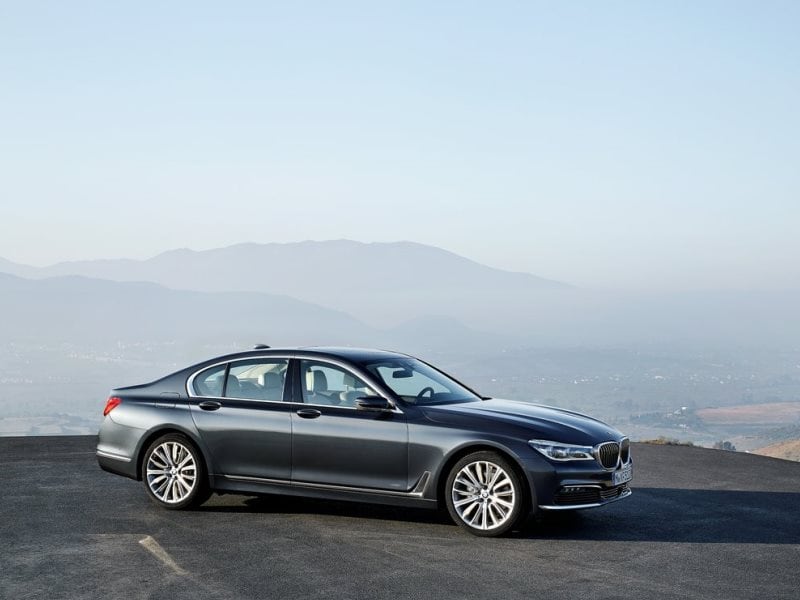 10 Most Spacious Luxury Cars Autobytel