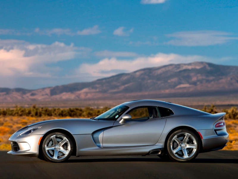 10 High End Sports Cars for 2015 Autobytel