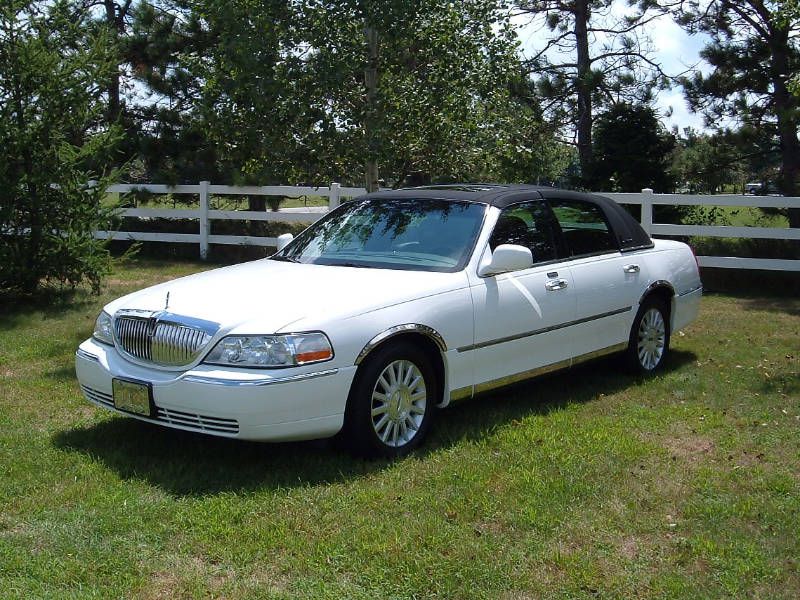 10 of the Longest Lasting Luxury Cars Autobytel