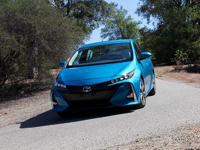 10 Safest Electric Cars Autobytel