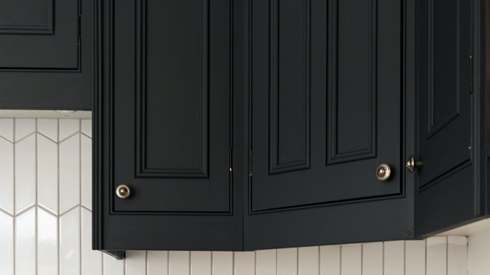 How To Paint Kitchen Cupboards How To Lick