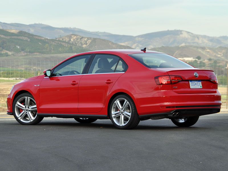 2016 Volkswagen Jetta Road Test and Review | Autobytel