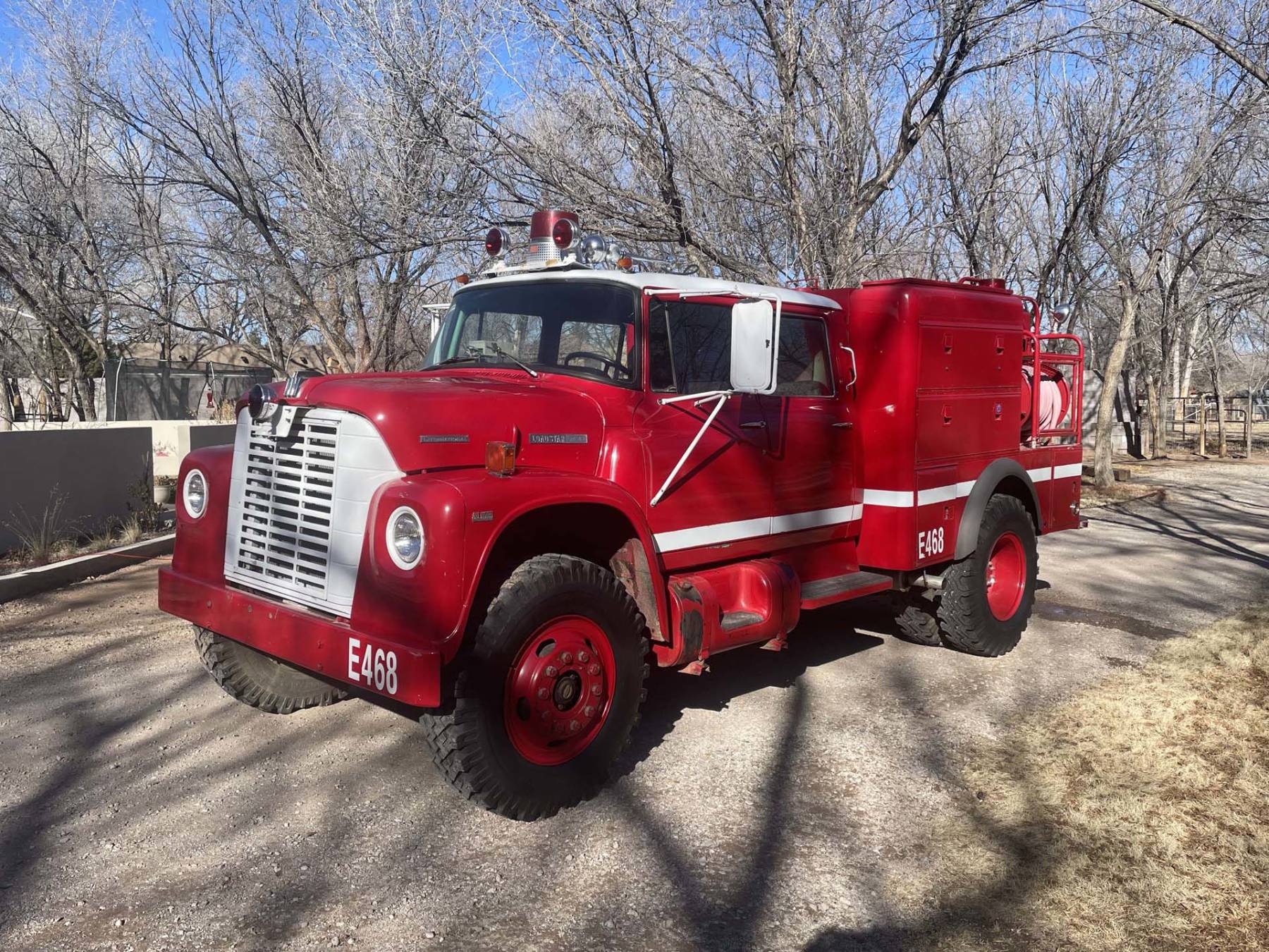 Auction Pick of the Week 1971 International Loadstar 1700 Travelette