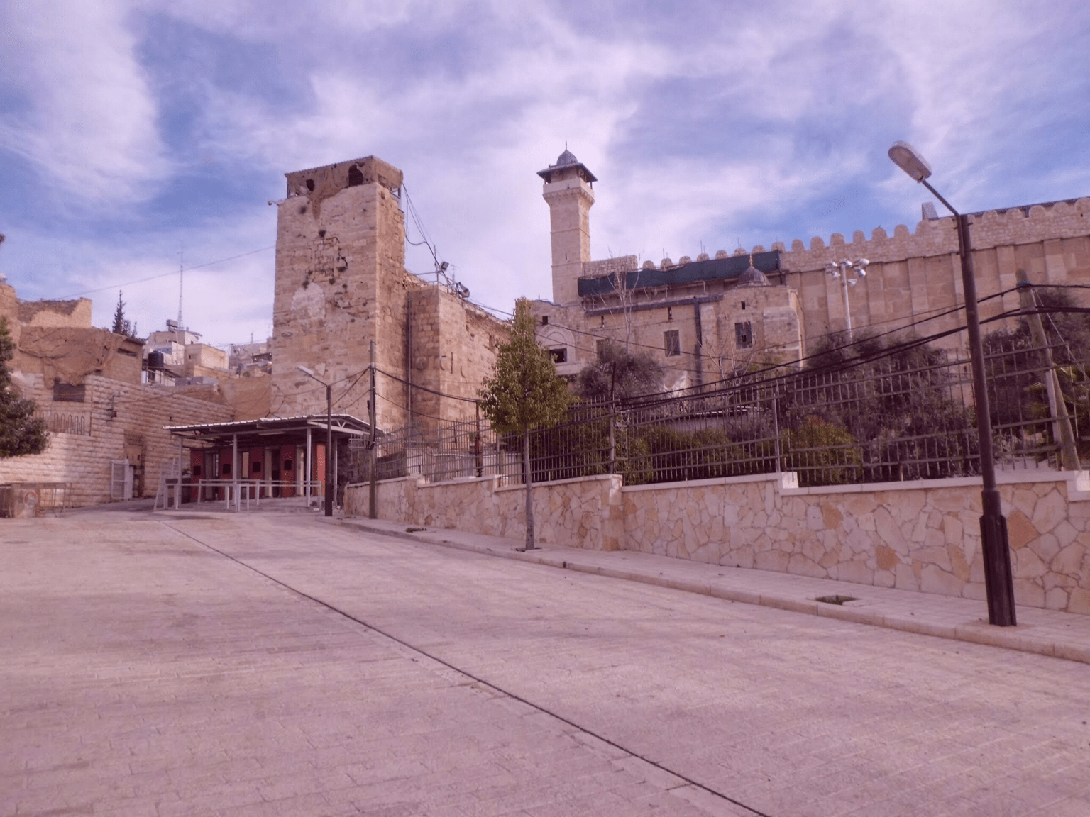 Prophet Ibrahim Mosque Masjid (Mosque) in Jerusalem Halal Trip