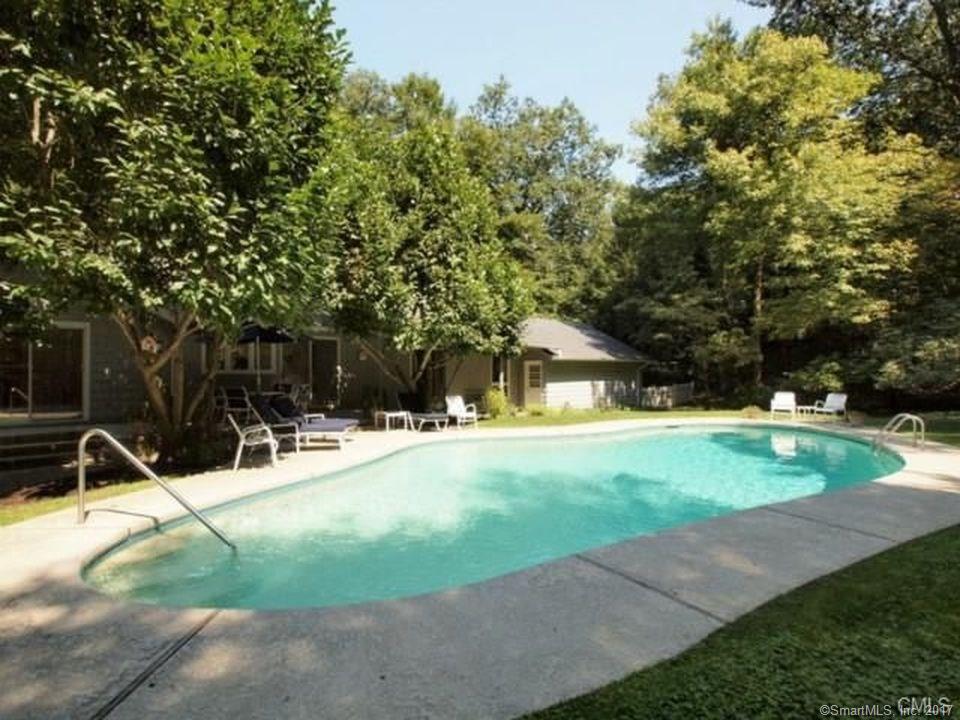 140 LLEWELLYN DRIVE, New Canaan, CT 06840 (Sold MyStateMLS Listing