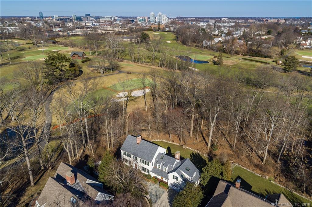 8 GISBORNE PLACE, OLD GREENWICH, CT 06870 (Sold NYStateMLS Listing