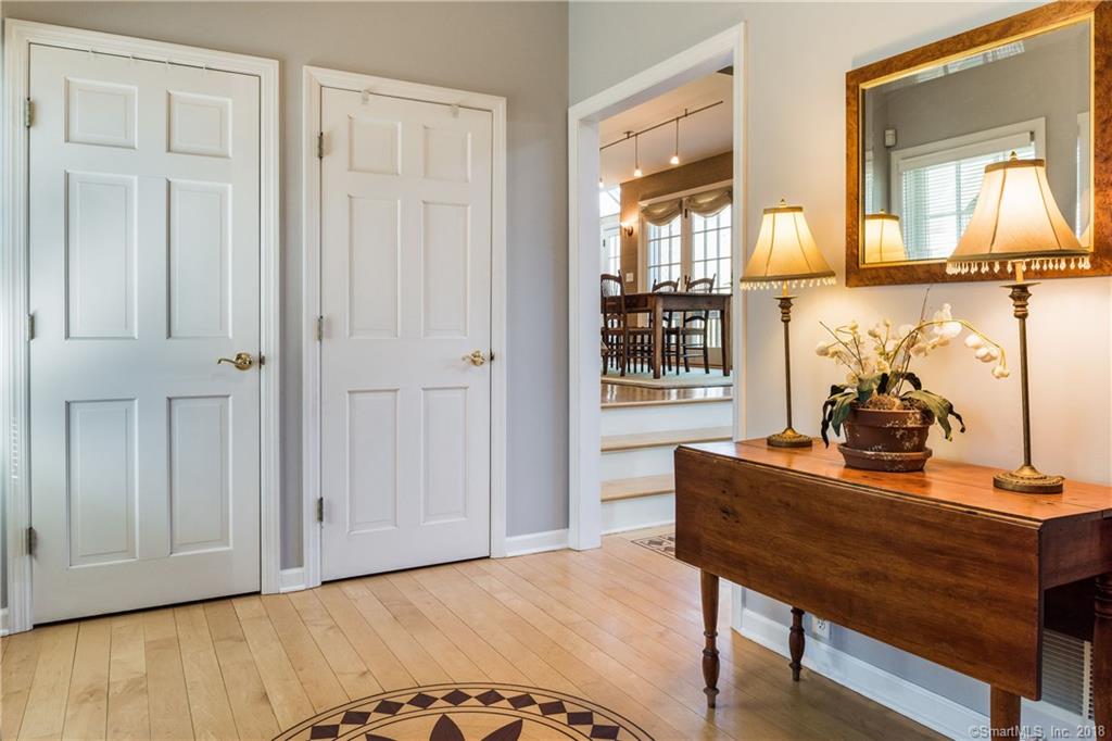 8 GISBORNE PLACE, OLD GREENWICH, CT 06870 (Sold NYStateMLS Listing