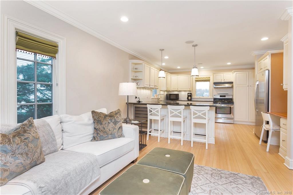 9 GRIMES ROAD, OLD GREENWICH, CT 06870 (Sold NYStateMLS Listing 10485013)