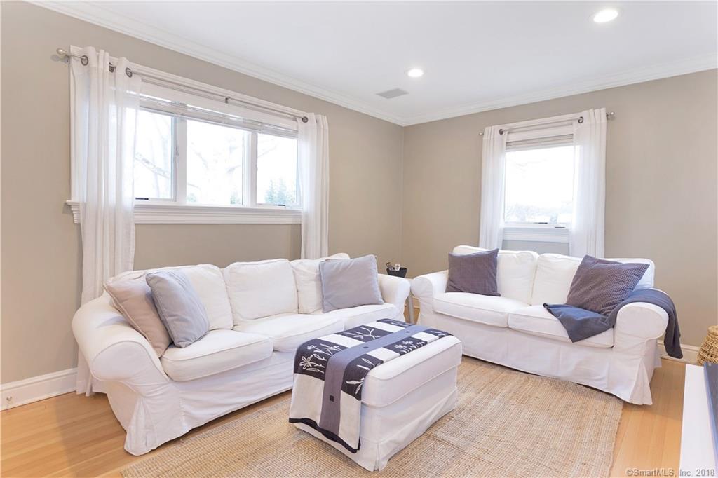 9 GRIMES ROAD, OLD GREENWICH, CT 06870 (Sold NYStateMLS Listing 10485013)