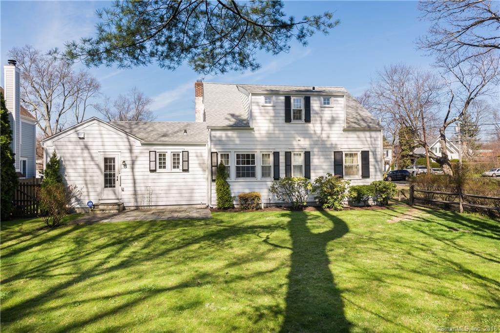 10 LOCKWOOD DRIVE, OLD GREENWICH, CT 06870 (Sold NYStateMLS Listing