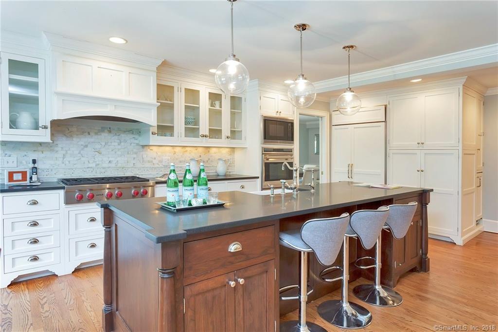 119 LOCKWOOD ROAD, RIVERSIDE, CT 06878 (Sold NYStateMLS Listing 10560420)