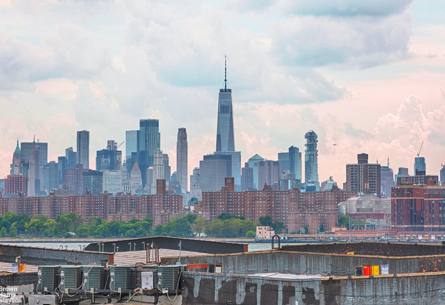 Photo 9 of 50 Greenpoint Avenue 5E, Greenpoint, Brooklyn, NY