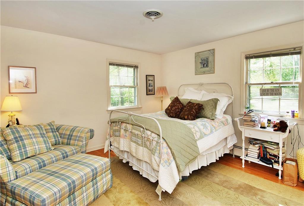 154 SOUTH BALD HILL ROAD, New Canaan, CT 06840 (Sold NYStateMLS Listing