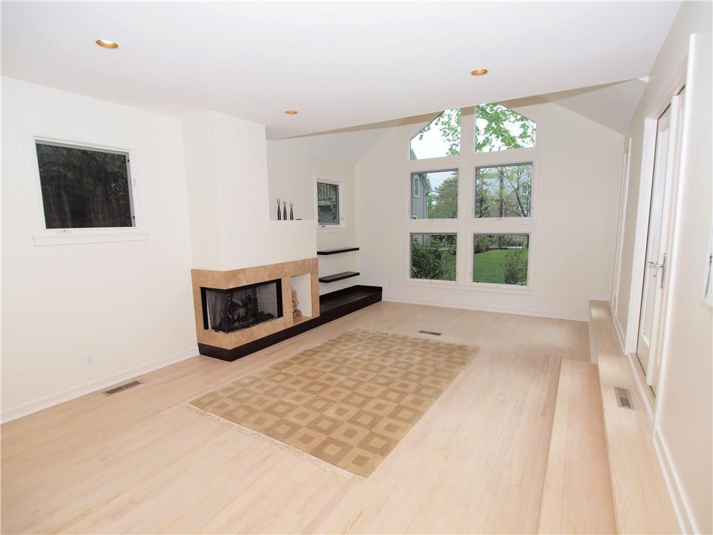 4 CROCKETT STREET, ROWAYTON, CT 06853 (Off Market NYStateMLS Listing