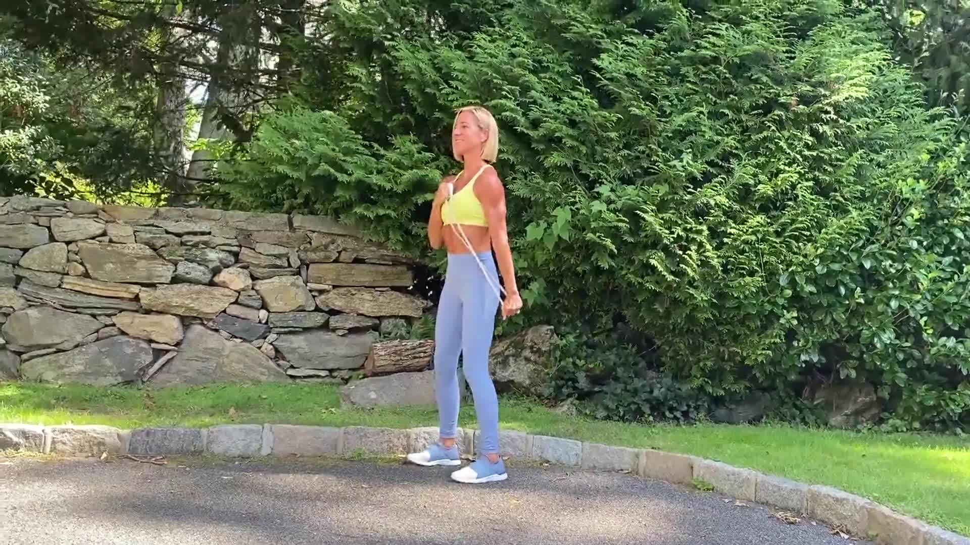 18 Best Resistance Band Exercises Resistance Band Workouts for Beginners