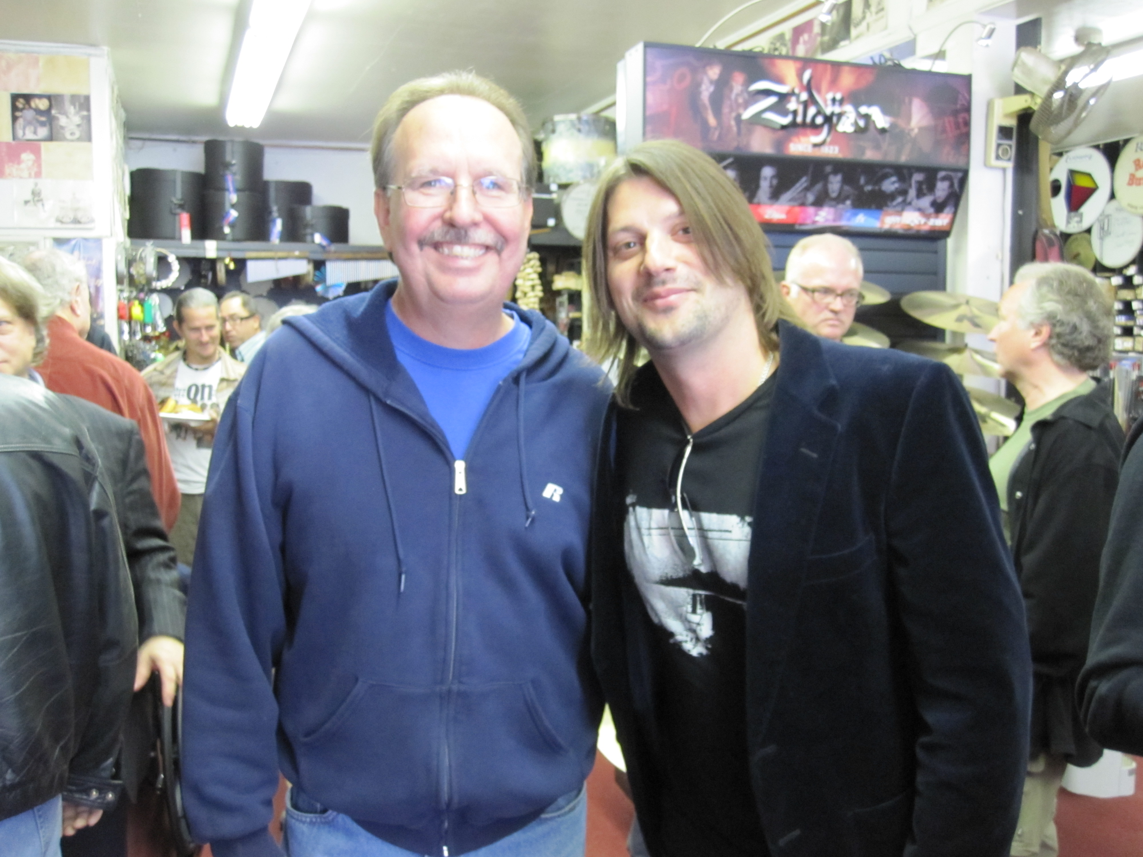 Los Angeles Drum Community » Professional Drum