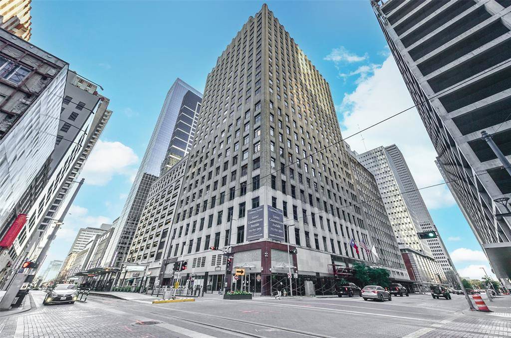 Houston Condos Near METRORail Apartments Near METRO Rail