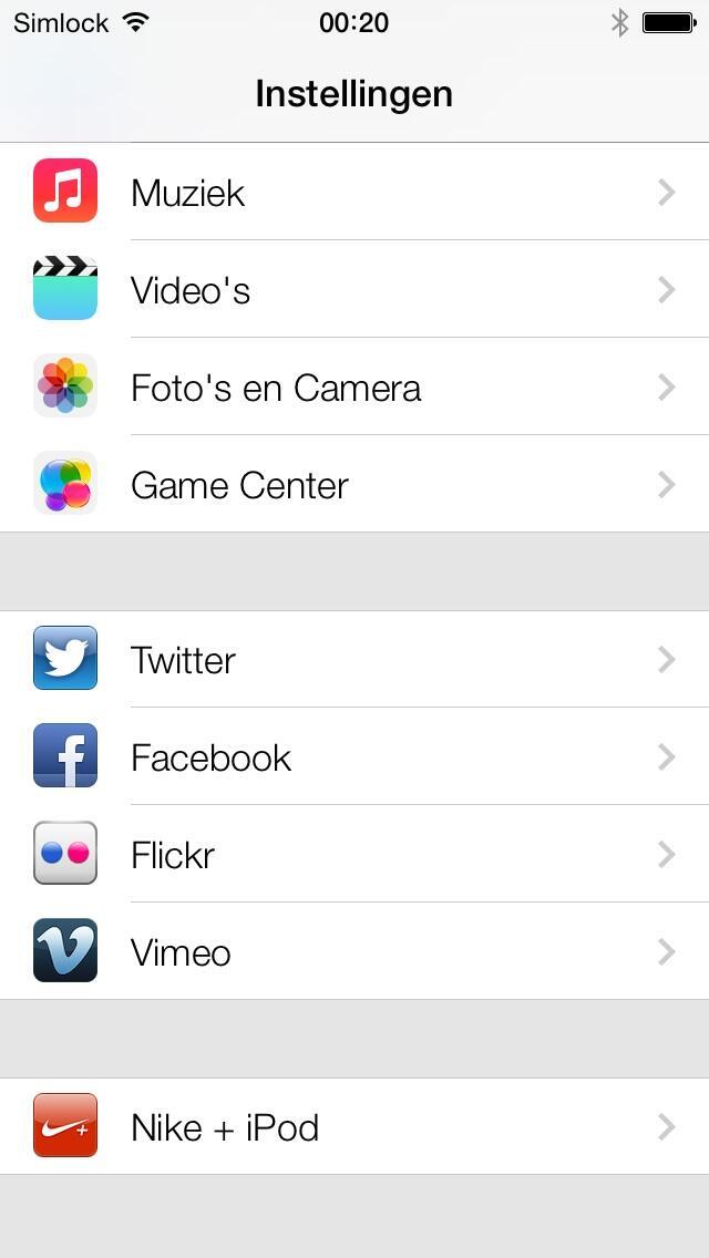 iOS 7 (Settings, Flickr and Vimeo)