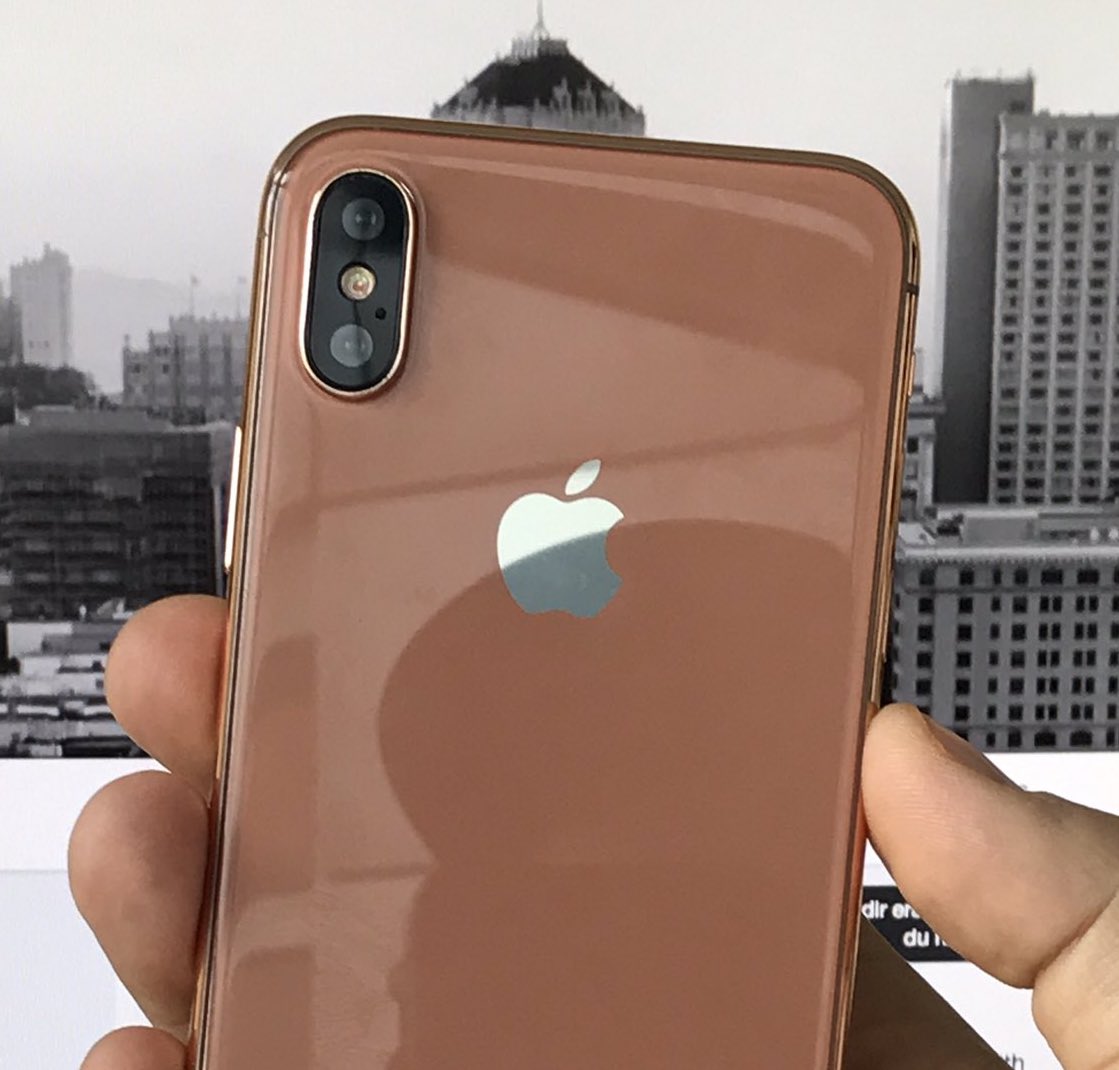 Is this what iPhone 8 will look like?