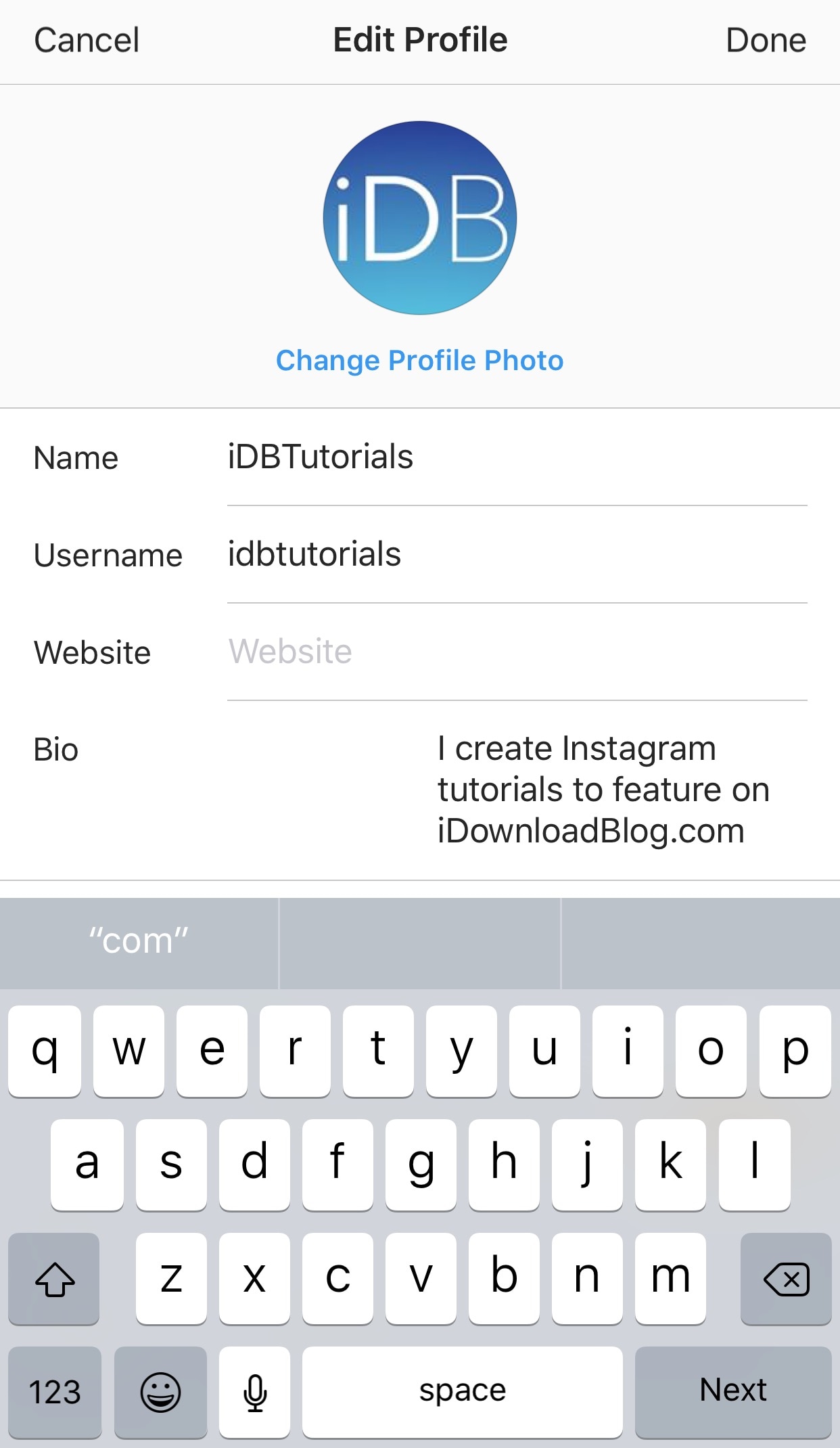 How to centeralign your profile bio in Instagram