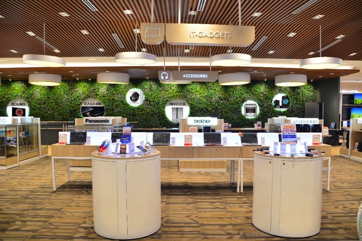 In Pampanga, SM Appliance wows shoppers with Instaworthy look