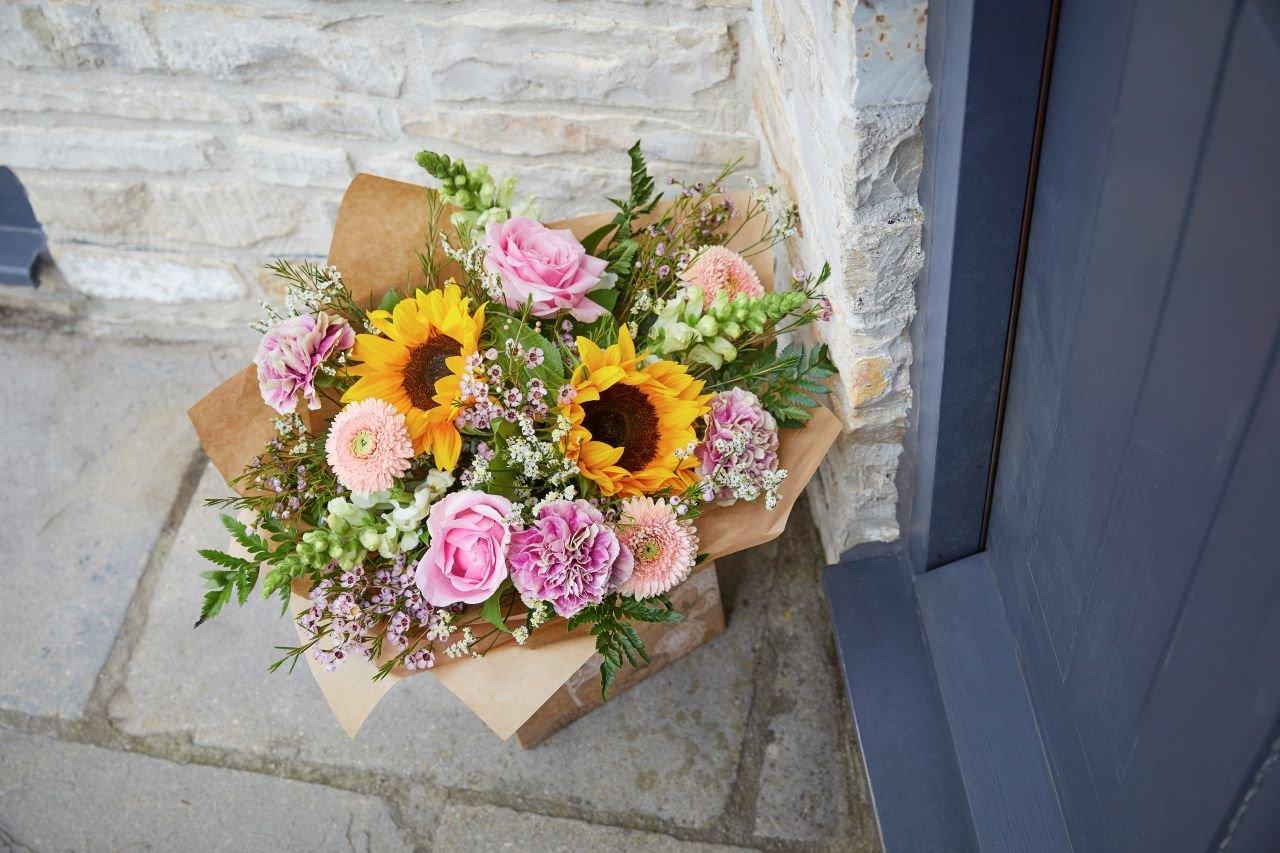 Australia - Flower Delivery Australia | Interflora