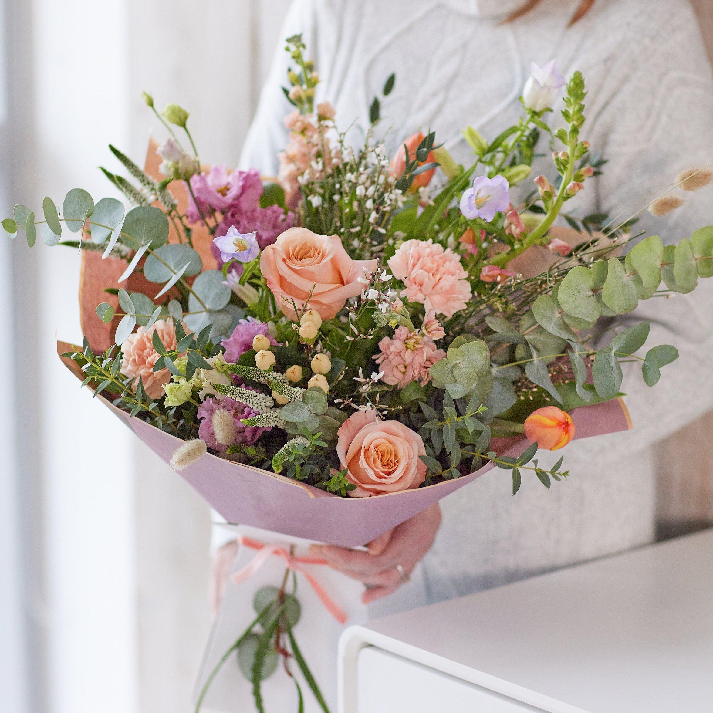 Luxury Trending Spring Bouquet Interflora