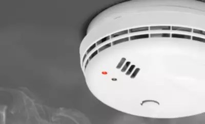 Can Vaping Set off Smoke Alarms? IQOS UK