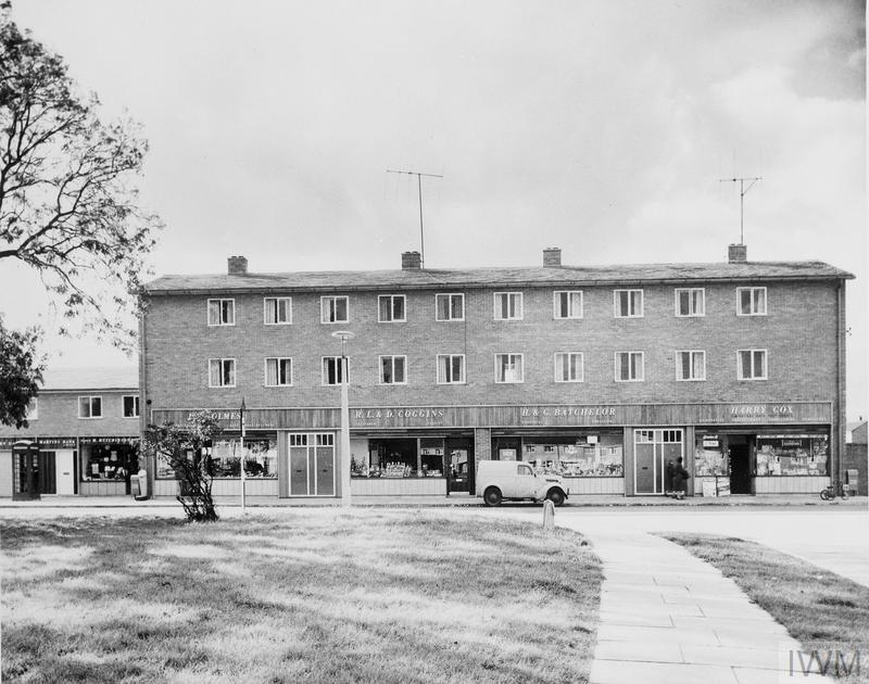 NEWTON AYCLIFFE NEW TOWN, COUNTY DURHAM, BRITAIN ((MOW) T 59597)