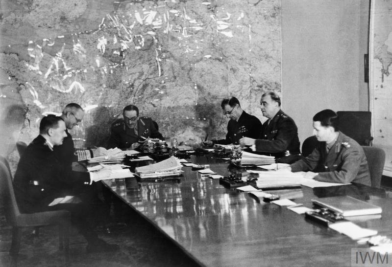THE WAR ROOMS DURING THE SECOND WORLD WAR (HU 43346)
