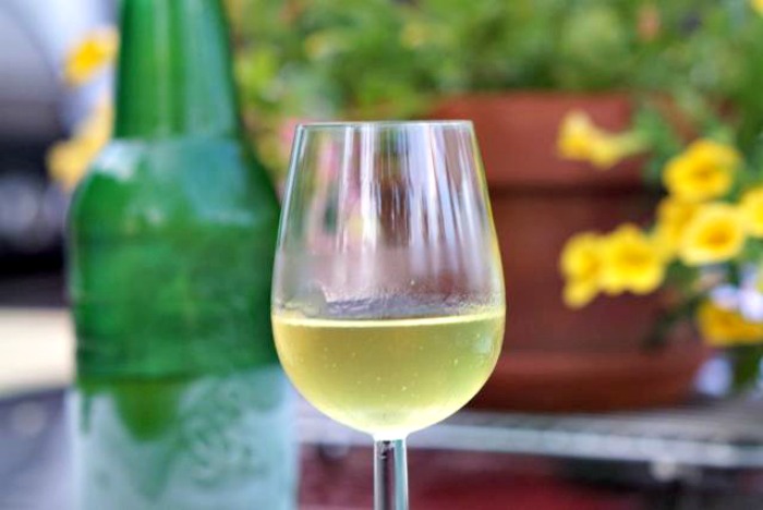 Homemade Limoncello Recipe How to Make Limoncello