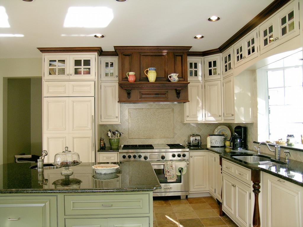 White with Glaze, Sage Green Island, Maple Trim from Pine Hill